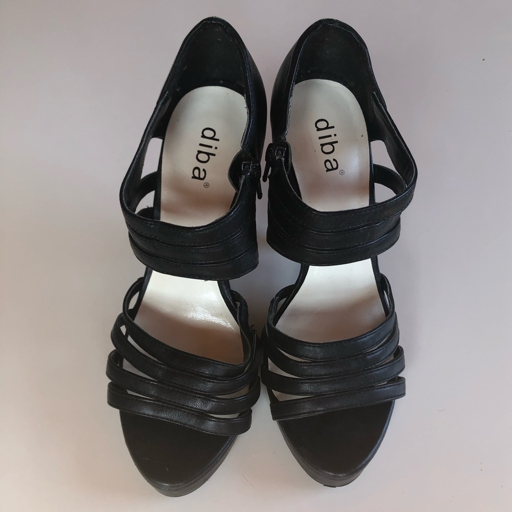 Black Heeled Sandel  ⚫️ 20% Off 3+Bundle ⚫️